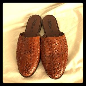 VIA Pavia “Oriel” braided leather shoes